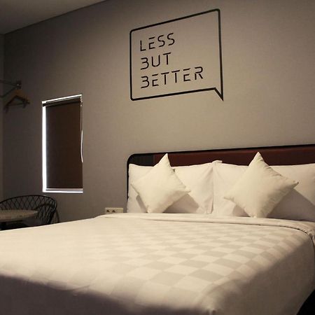 Hotel Sambina Prime Dżakarta Zewnętrze zdjęcie