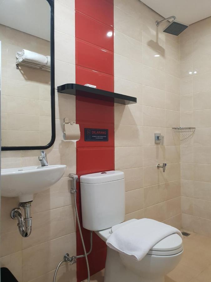 Hotel Sambina Prime Dżakarta Zewnętrze zdjęcie